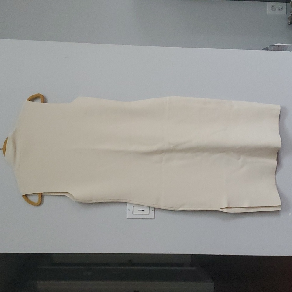 House of Harlow 1960 cream bodycon turtleneck sleeveless dress - Picture 7 of 8